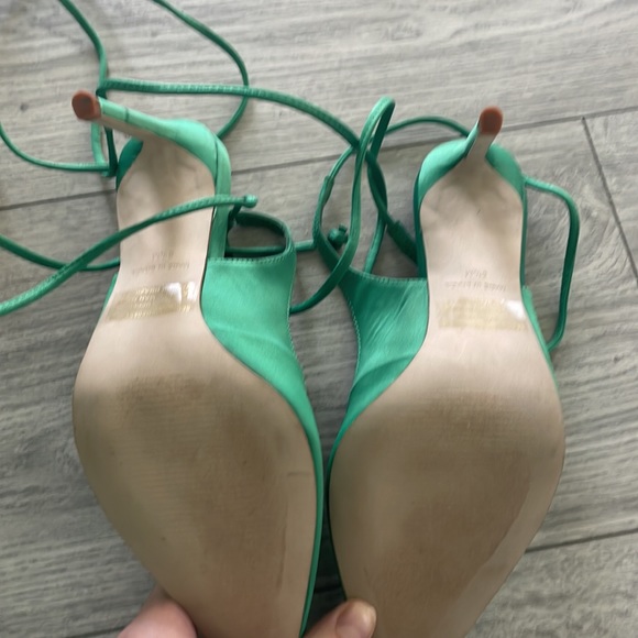 Steve Madden lace up Stilettos NWOB - Picture 2 of 2